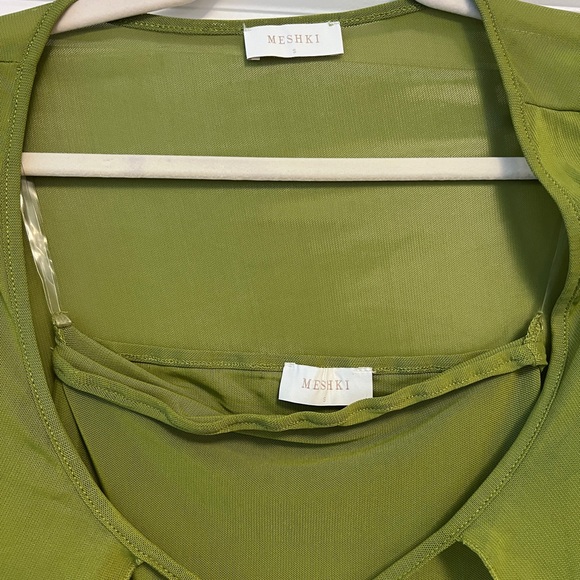 MESHKI set - Picture 5 of 6